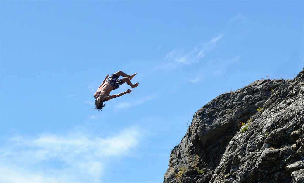 Extreme Sports in Extreme Places: Adventuring Beyond Limits